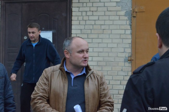 Луцькі депутати сходили в басейн і сауну. ФОТО