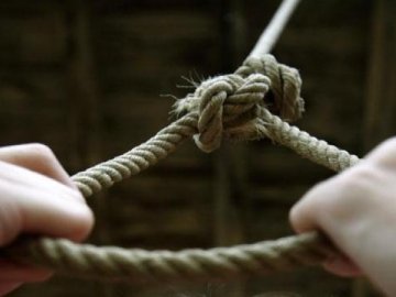 У Горохівському районі повісився 22-річний юнак
