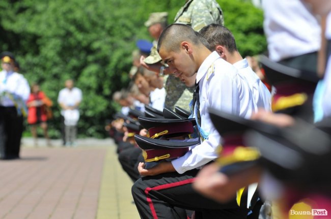 Фото випускного у військовому ліцеї в Луцьку