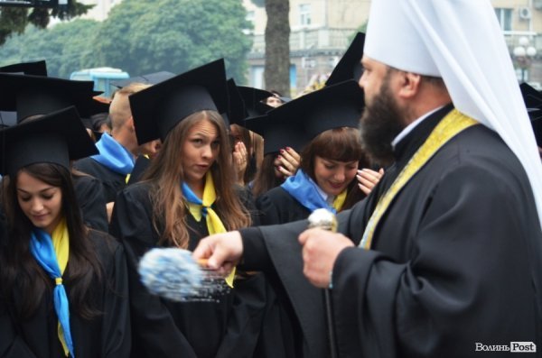 Першокурсників СНУ благословили на гарне навчання. ФОТО