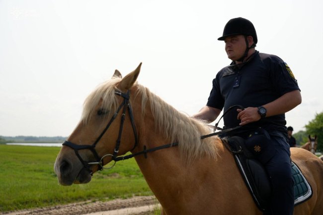 Волинські піротехніки відновлювалися іпотерапією. ФОТО