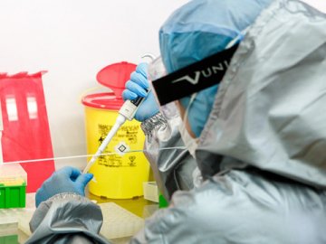 Повідомили статистику щодо коронавірусу в Україні за минулу добу