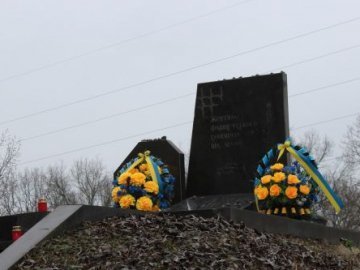 У Луцьку вшанували пам'ять жертв Голокосту. ФОТО
