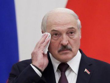 Лукашенко не хоче воювати з Україною: боїться відповіді й санкцій, –  розвідка Великої Британії