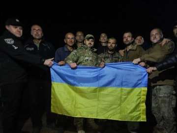 Україна повернула з полону 978 людей