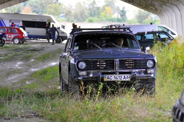 Автомотофестиваль під Луцьком: день перший. ФОТО. ВІДЕО