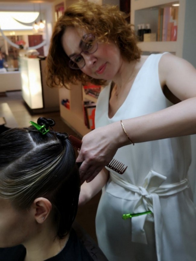 Відома луцька перукарка-стилістка побувала на навчанні у Лондоні