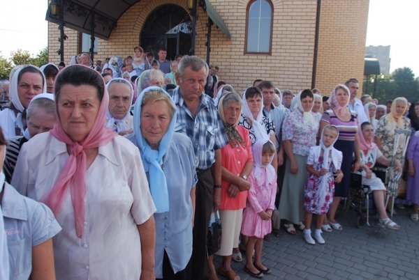 У Луцьку молились за десантників. ФОТО