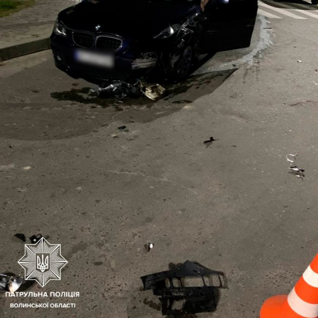 На Волині п'яний водій BMW пошкодив дві машини