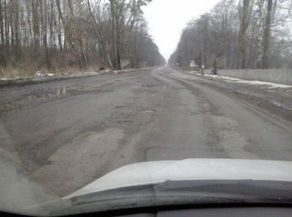 Дорога Львів ‒ Луцьк майже знищена. ФОТО