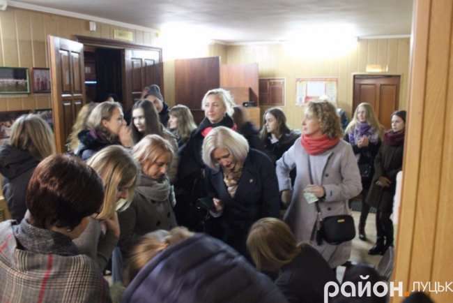 Вхід тільки жінкам: у Луцьку показали особливу виставу