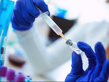 МОЗ розширило перелік професій з обов’язковою COVID-вакцинацією