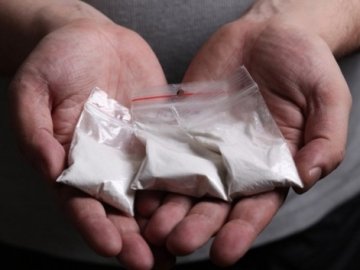 Луцьк: у ботсаду за вживанням наркотиків спіймали хлопця 