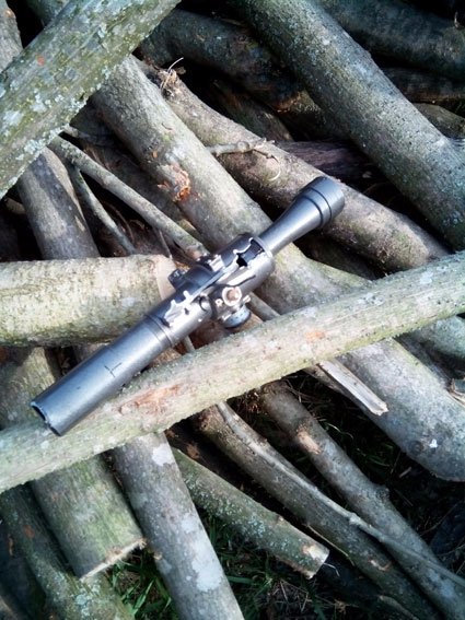 Чоловік на базі відпочинку розстрілював людей зі снайперської гвинтівки