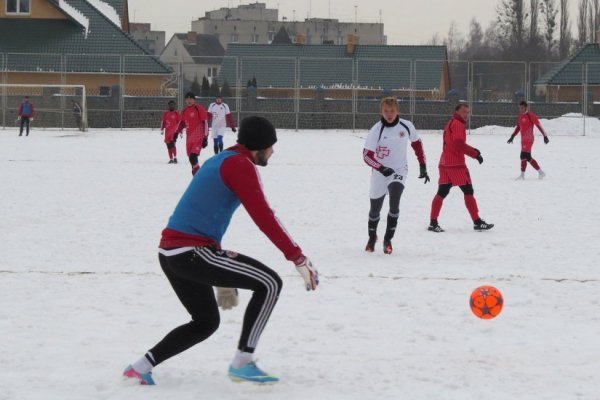 «Волинь» і сніг. ФОТО