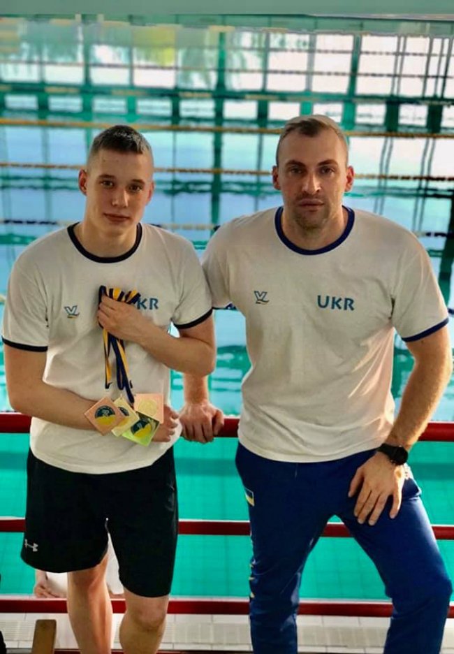 Нові рекорди Волині та майже Олімпійський норматив: плавці з Луцька виступили на змаганнях у Харкові