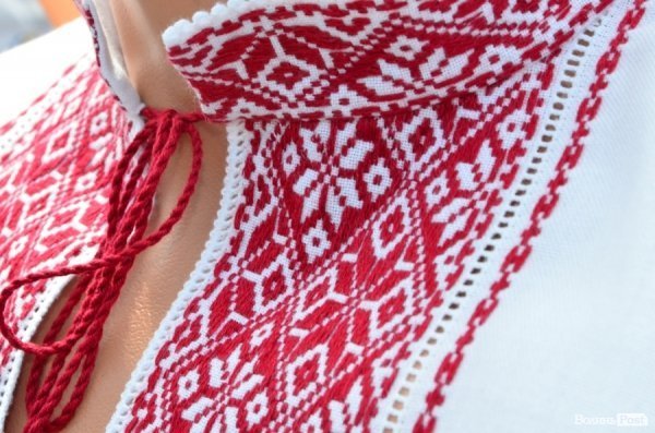 У центрі Луцька – виставка талантів зі всієї області. ФОТО 