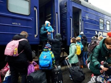 1 квітня в Україні діятиме понад десяток залізничних евакуаційних рейсів