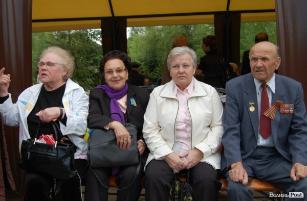 Як у Луцьку їли кашу і співали фронтових пісень