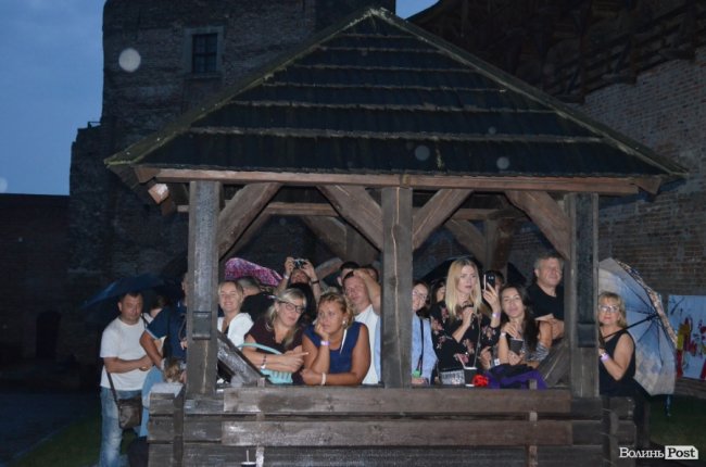 Злива і витончена музика: перший день фестивалю джазу у Луцьку. ФОТО