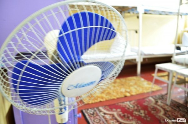 Тюремники показали Луцьке СІЗО. ФОТО