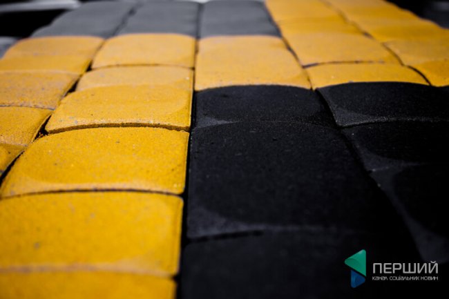 У «LeBruk» – нова оригінальна бруківка*