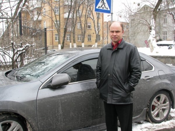 Водій розповів, як відсудити гроші в «Укравтодору». ФОТО