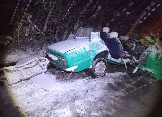 На трасі «Київ - Ковель - Ягодин» сталася страшна ДТП: загинуло подружжя пенсіонерів. ФОТО