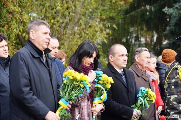 У Луцьку вшанували загиблих солдатів. ФОТО