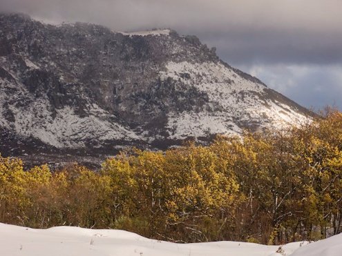 Частину Криму завалило снігом