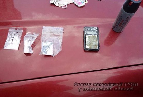 Переселенець з Луганська облаштував нарколабораторію у Луцьку. ФОТО. ВІДЕО