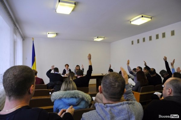 «Перша» сесія ради Княгининівської громади: бюджет і кадри