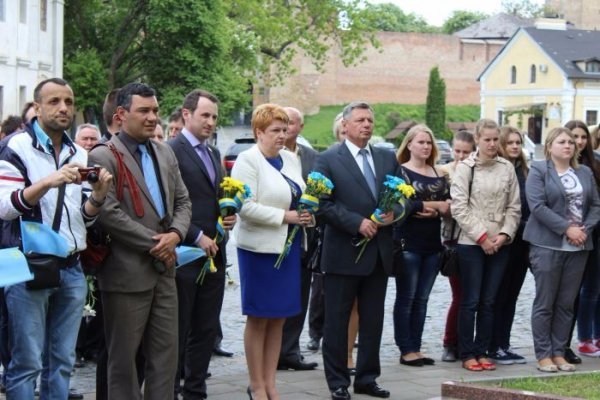 Лучани вшанували пам'ять депортованих кримських татар. ФОТО