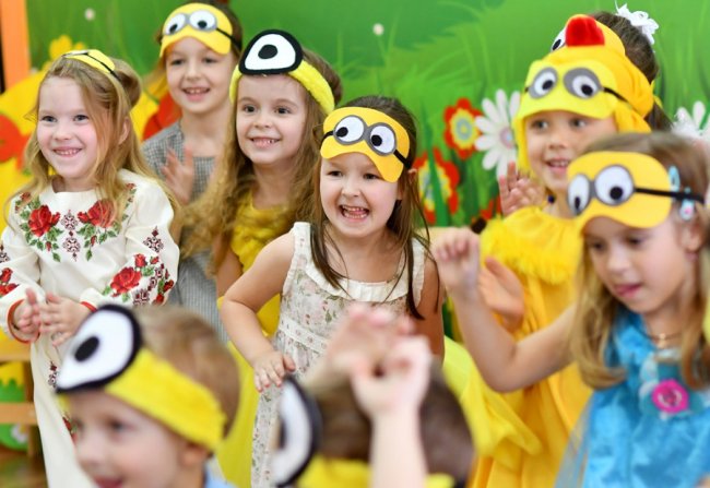 Клуб свідомого батьківства «Бджілка Майя» – там, де живе любов! ФОТО*