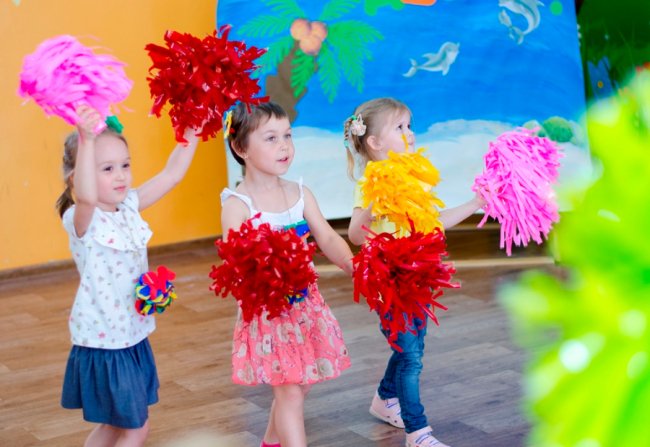 Клуб свідомого батьківства «Бджілка Майя» – там, де живе любов! ФОТО*