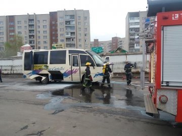 На луцькій автостанції загорівся автобус «Львів-Луцьк»
