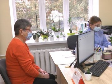 На Волині сімейні лікарі почали видавати пацієнтам «Молнупіравір». ВІДЕО