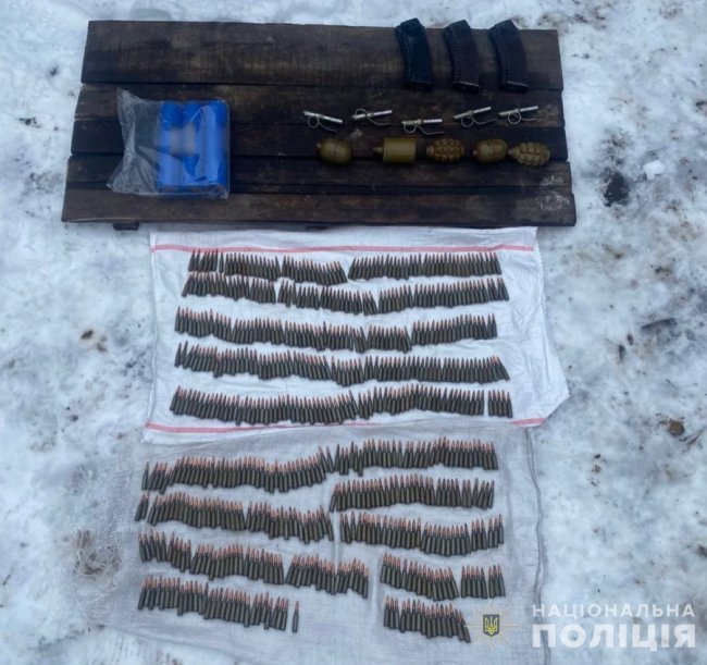 На Волині  у двох чоловіків виявили арсенал боєприпасів