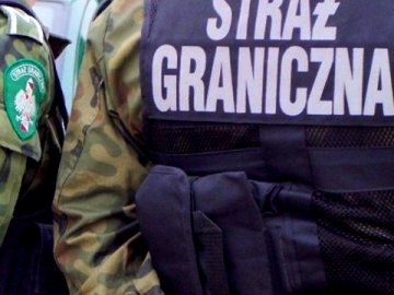 На кордоні з Польщею затримали п'яного далекобійника з України