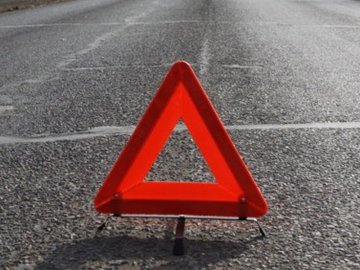 У Луцьку п'яний водій «євроблях» врізався у авто патрульних. ФОТО