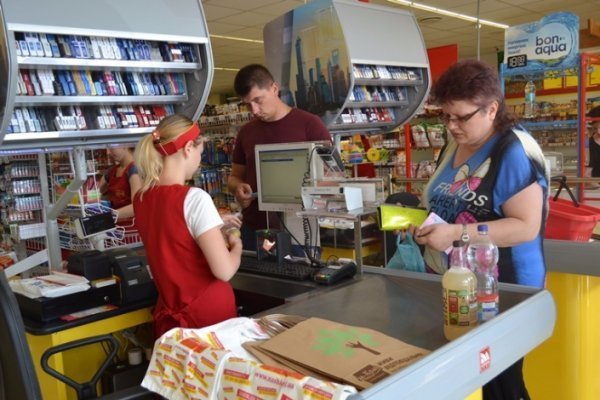 Мережа супермаркетів «Наш Край» активно розвиває соціальний проект «Живи відповідально!» ФОТО*