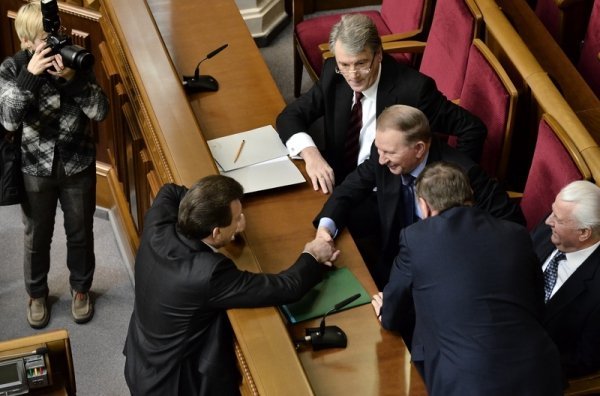 Як Верховна Рада скасовувала «скандальні закони». ФОТО