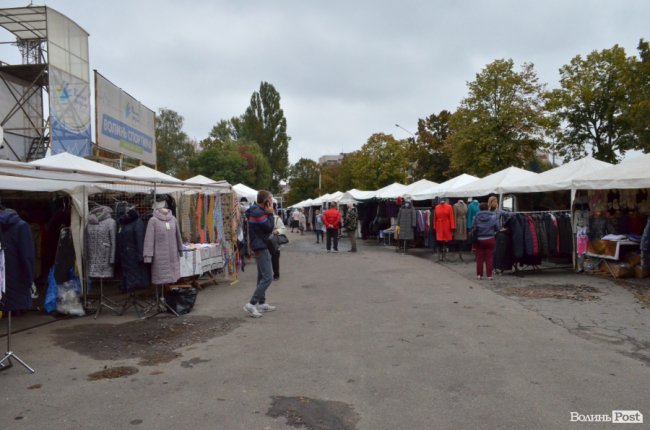 До кольору, до вибору і без «кусючих» цін: у Луцьку відкрився Харківський ярмарок*