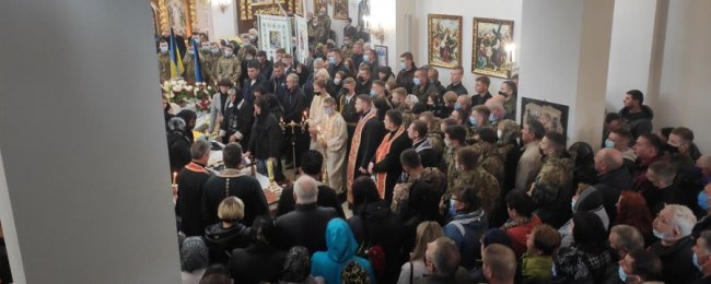 Львівщина прощається із загиблим у авіакатастрофі 20-річним курсантом. ФОТО