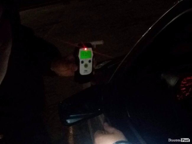 У Луцьку зловили п'яного таксиста, який віз пасажира