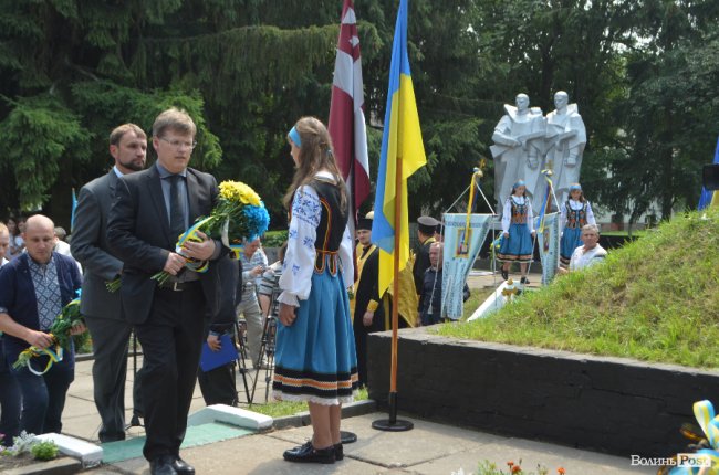 Грабували і розстрілювали: на Волині вшанували жертв польсько-українського конфлікту. ФОТО