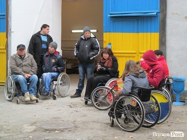 У Луцьку відкрили автоспортивний клуб інвалідів. ФОТО