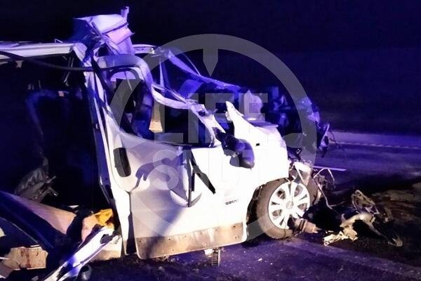 Автобус з українцями потрапив у жахливу аварію у Росії: є загиблі і постраждалі. ФОТО