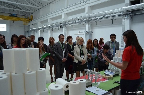 Як у Луцьку виготовляють туалетний папір. ФОТО