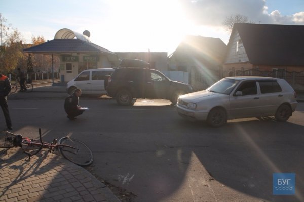 У Володимирі авто збило велосипедистку